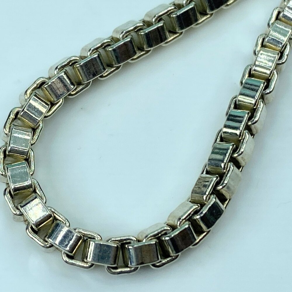 Tiffany & Co. Sterling Silver Venetian Box Chain Link Bracelet - Pouch JR704 - Picture 7 of 8